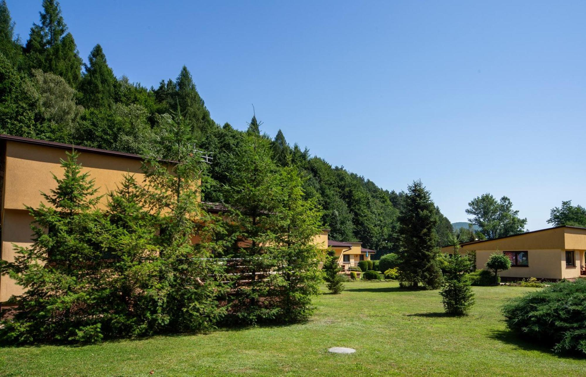 Ponikiew Resort Wadowice Exterior foto